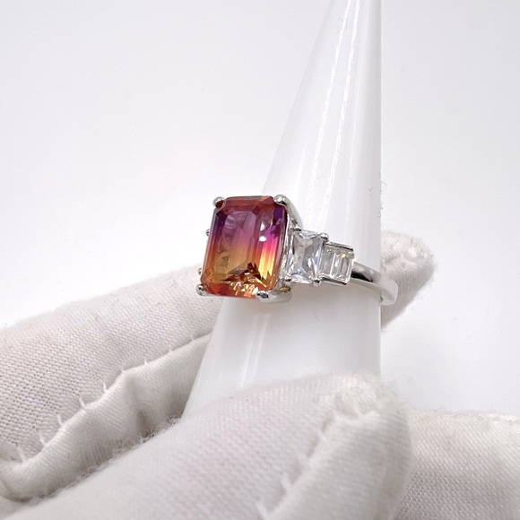 .925 Sterling Silver Padparadscha Sapphire Cz Ring - Picture 7 of 17